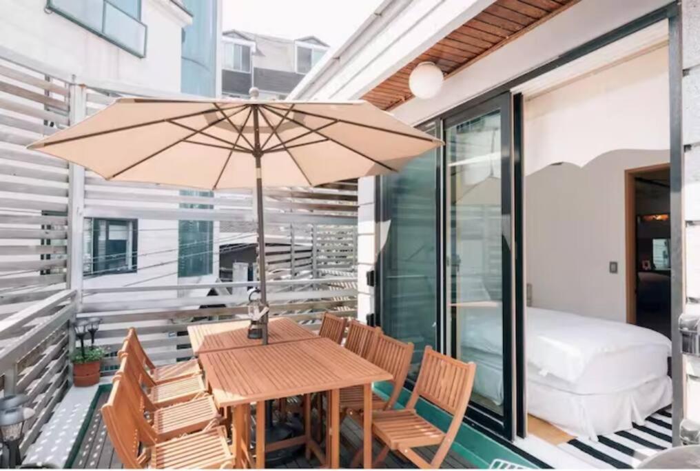 汉所总统套房韩屋酒店 首爾 外观 照片